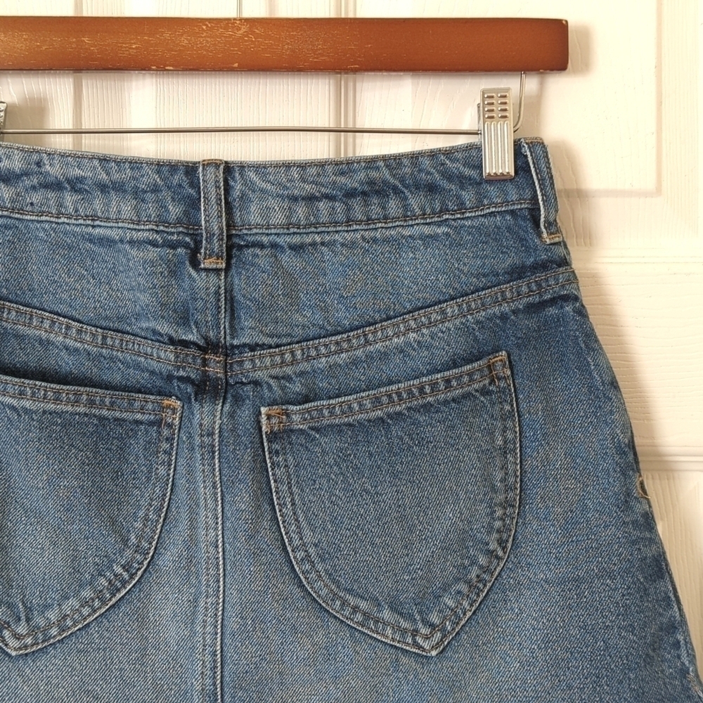 We The Free Bailey Medium Wash High Waisted Frayed Raw Hem Denim Mini Skirt 25 - Picture 11 of 12